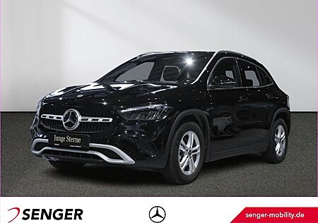 Mercedes-Benz GLA 200 Rückfahrkamera Sitzheizung MBUX-Navi LED