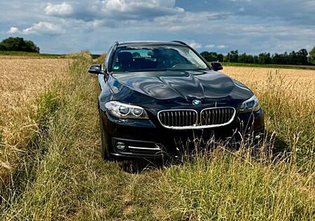 BMW 520d xDrive Touring A -