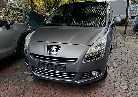 Peugeot 5008 2.0 Allure HDi FAP 150 Allure