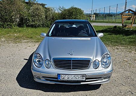 Mercedes-Benz E 240 AVANTGARDE Limousine