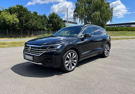 VW Touareg Volkswagen 4.0 V8 TDI SCR 310kW 4MOTION Tiptronic -