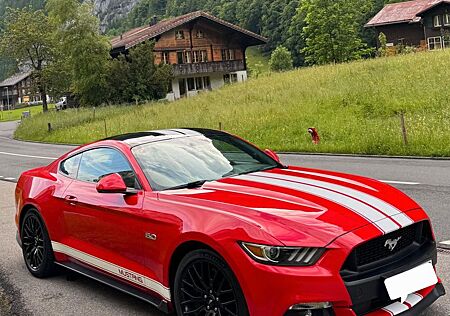 Ford Mustang gebraucht kaufen Ford Mustang GT 5.0-Aut.-PERFEKTER ZUSTAND-NAVI-LEDER
