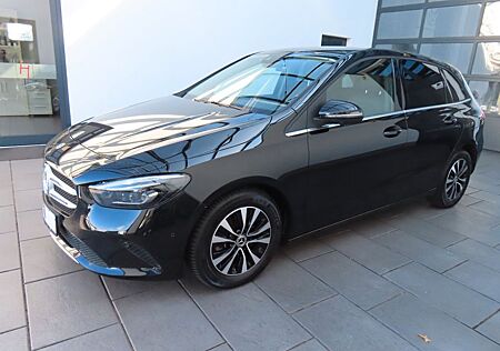 Mercedes-Benz B 200 d DCT Sytel Leder/ 360°/ LED/ AHK/ 1.Hand