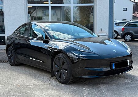 Tesla Model 3 Highland RWD *BLACK/BLACK*Facelift*