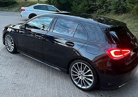 Mercedes-Benz A 250 4MATIC DCT -