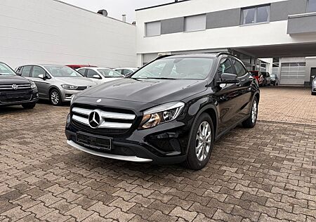 Mercedes-Benz GLA 180 Urban Activity *KAMERA*SITZHEIZUNG*