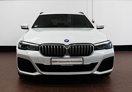 BMW 530d xDrive///M-Sport/HUD/LED/Alcantara/Kamera/