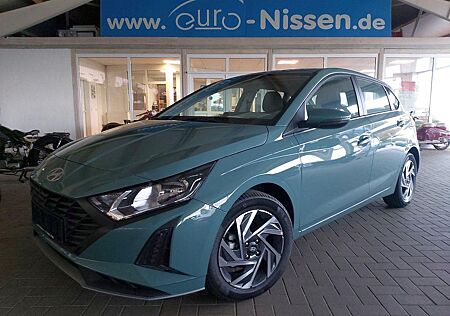 Hyundai i20 1,2i Select Alu Klima Kamera PDC