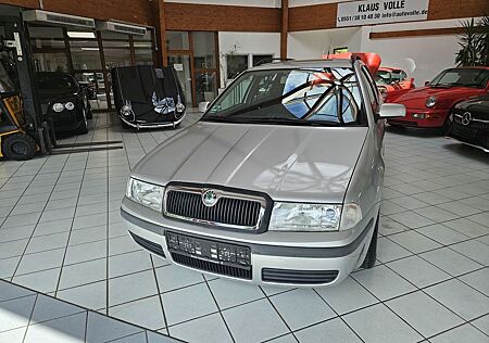 Skoda Octavia 2.0 Style Combi Sitzh.Klimaautom.PDC