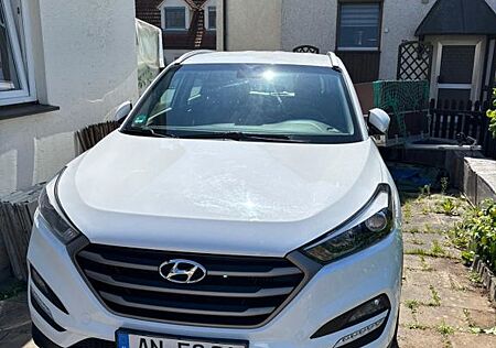 Hyundai Tucson blue 1.7 CRDi DCT Classic 2WD Classic