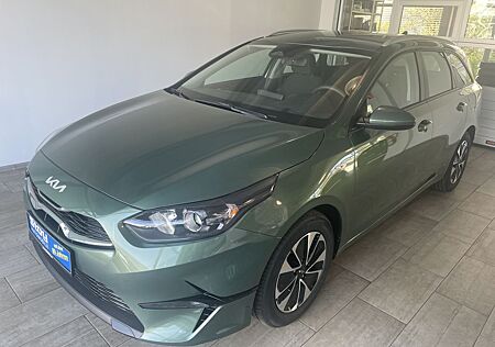 Kia Cee'd Sportswagon MJ25 1.5 T-GDI Navi Kamera SHZ