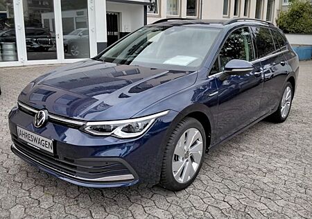 VW Golf Volkswagen VIII Var. 2.0 TDi DSG AHK LED NAVI MASSAGE