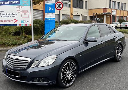 Mercedes-Benz E 250 BlueEFFICIENCY ELEGANCE 2 Hand Top Zustand