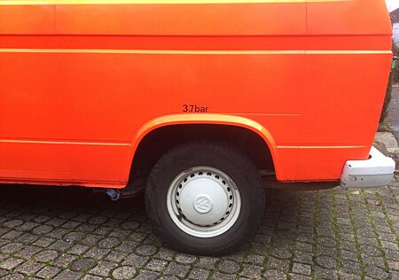 VW T3 Caravelle Volkswagen ex Feuerwehr 1,9 WBX 57kw 5 Gang