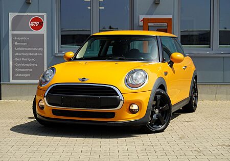 Mini ONE 3-trg. *KlimaA.*SHZ*USB*