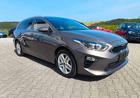 Kia Cee'd / Ceed Kombi 1.4 TGDI Spirit