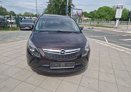 Opel Zafira C Tourer Active