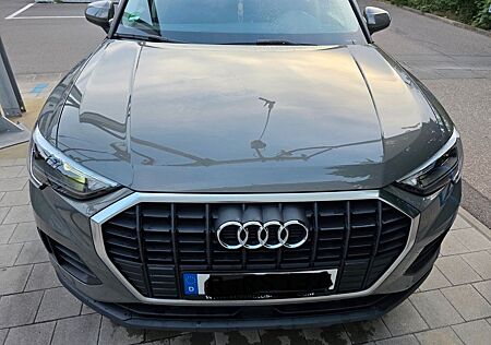 Audi Q3 35 TFSI -Basic
