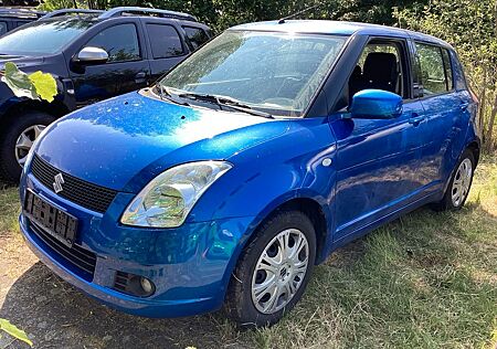 Suzuki Swift Lim. Snow 4x4 "Automatik"Allrad"1.Hand"