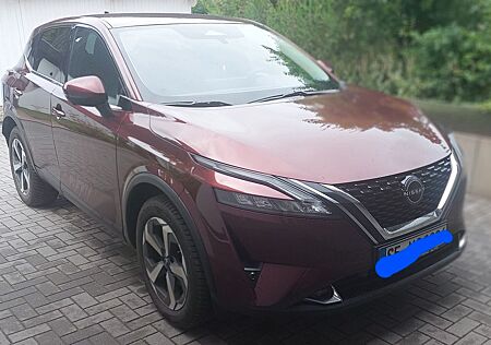 Nissan Qashqai 1.3 DIG-T MHEV 140PS N-Connecta N-Co...