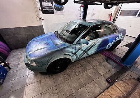 Audi A4 1.8 T quattro -