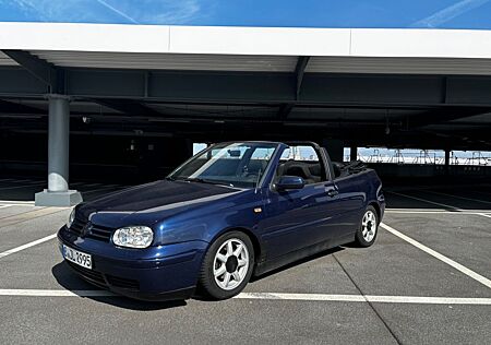 VW Golf Volkswagen 1.6 Classicline Cabriolet Classicline