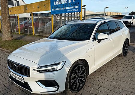 Volvo V60 Kombi Plus Bright Recharge Plug-In Hybrid AW