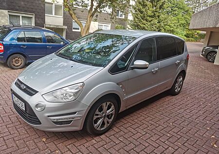 Ford S-Max 2.0 Automatik 7 Sitzer Inspek. NEU