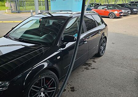Audi A4 1.8 T Avant S Line