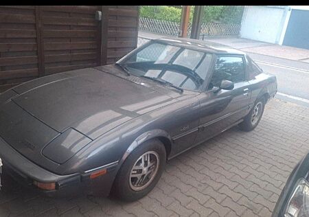 Mazda RX-7