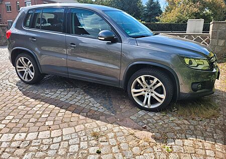 VW Tiguan Volkswagen 1.4 TSI 90kW BlueMotion Tech Trend & ...