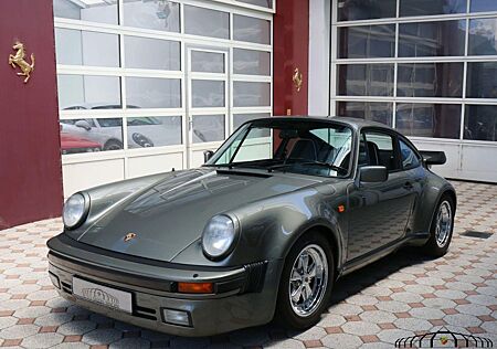 Porsche 930 911 Turbo 3.3 Deutsche Auslieferung