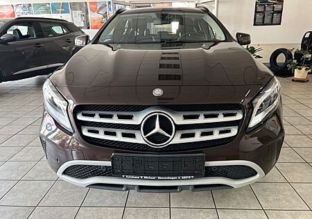 Mercedes-Benz GLA 200 d 4Matic 7G-DCT Style