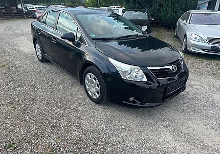 Toyota Avensis Sol Lim. *Sehr gepflegt*