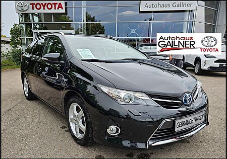 Toyota Auris Touring Sports Panoramadach, Bi-Xenon