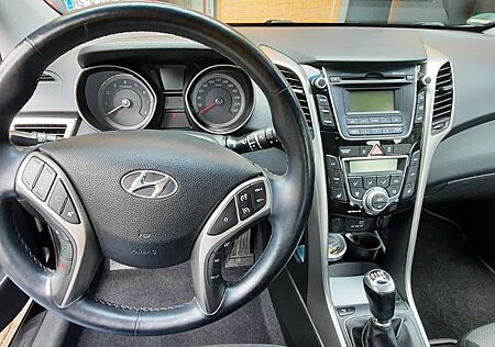 Hyundai i30 blue 1.6 GDI PASSION PASSION