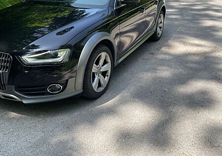 Audi A4 Allroad 2.0 TDI quattro -