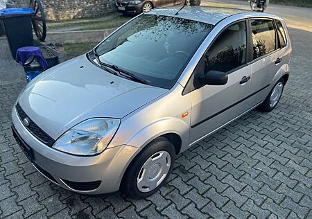Ford Fiesta 1,4 16V Viva X Viva X