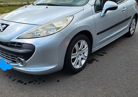 Peugeot 207 CC Sport HDi FAP 110 Sport