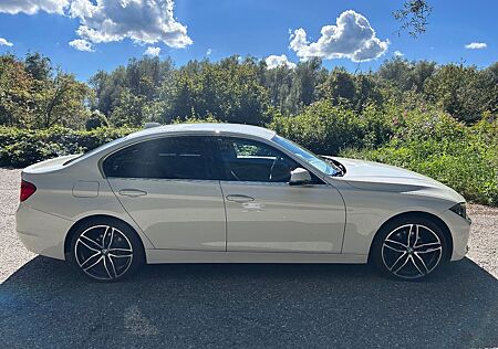 BMW 316i F30 Sportfelgen