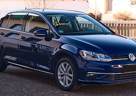 VW Golf Volkswagen 1.0 TSI Comfortline Comfortline