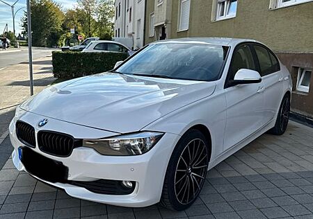 BMW 320d -