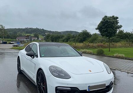Porsche Panamera GTS/NIGHT/SERVICENEU/APPROVED 09.2027
