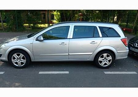 Opel Astra Caravan 1.7 CDTI 81kW -