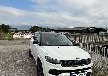 Jeep Compass , top Ausstattung, 360* Kamera, Garantie