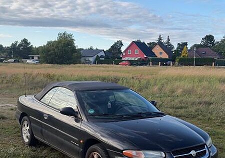 Chrysler Stratus 2.0 LE Cabrio LE