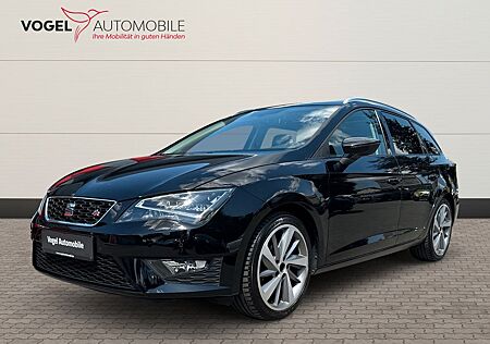 Seat Leon ST +AHK+Navi+Pano+LED