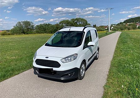 Ford Courier Klima Sitzheizung Anhängerkupplung