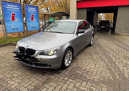 BMW 525d A -