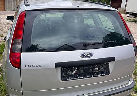 Ford Focus 1,6 Ti-VCT Sport Sport